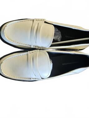 Amazon Essentials White Loafers Slip-On Shoes US 8.5